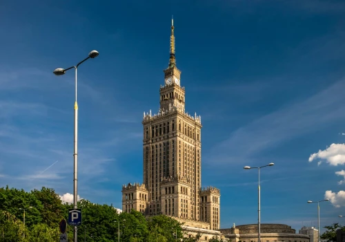 Pałac Kultury kończy 71 lat. Niekochany jubilat urządza imprezę dla całej Warszawy