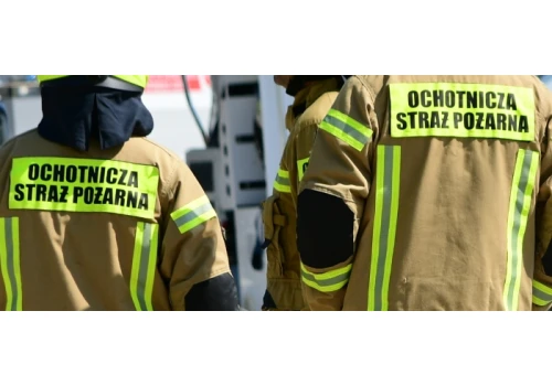 Ze zgłoszenia wynikało, że w sklepie doszło do pożaru
