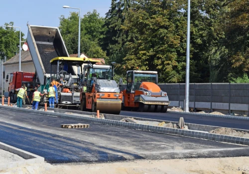 Krótkoterminowy ratunek dla budowlanej spółki. Przedłużono termin spłaty 114 mln zł