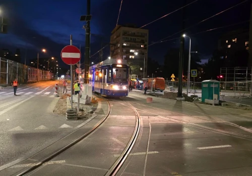 Tramwaje wracają na al. Jana Pawła II i ul. Mogilską. Testy nowego skrzyżowania zakończyły się sukcesem