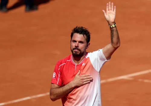 Stan Wawrinka pożegnał się z miejscem debiutu. Rewanż Stefanosa Tsitsipasa