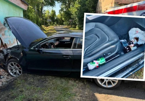 Wjechał Audi w budynek. Wyzywał i chciał oszukać policjantów