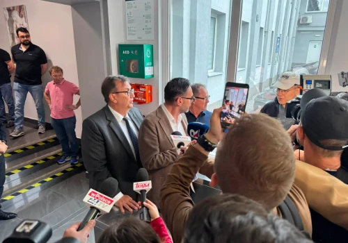 W wiecu Jacka Sasina do zaimponowania Donaldowi Tuskowi. Kim jest ,,strażnik Solino”