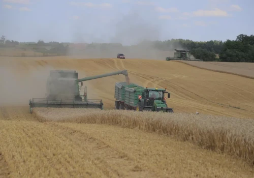 Najdroższy kombajn nic nie da, gdy ziarno nie schodzi z pola na czas