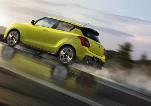 Suzuki Swift Sport pokonał niemiecką i francuską konkurencję. Auto Świat ogłosił werdykt po dekadzie testów