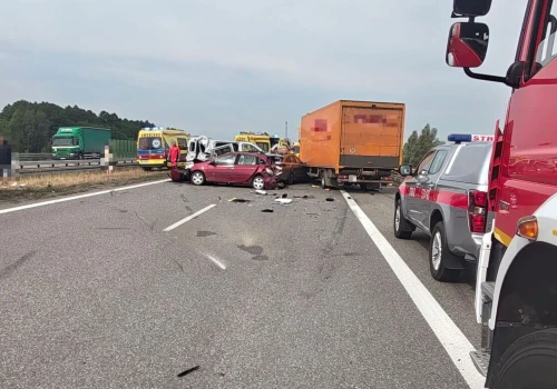 Autostrada w kierunku Krakowa całkowicie zablokowana
