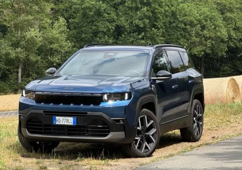 Pierwsza jazda: Jeep Compass 4xe udowadnia, że elektryk też nadaje się w teren