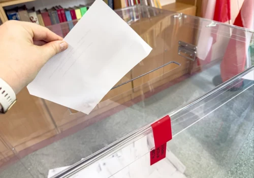 Najnowszy sondaż partyjny. Uwagę zwraca wzrost dwóch partii