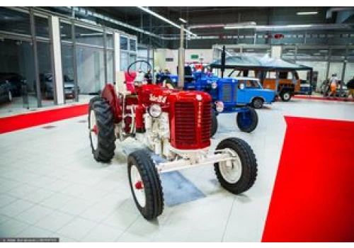 Koniec legendy. Nowe traktory będzie produkował w Azji