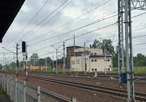 Dym w okolicach nastawni kolejowej Jaworzno Szczakowa