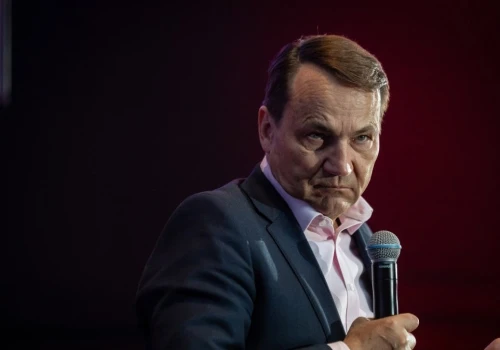 Rosja i drony. Sikorski ostrzega przed prowokacją wobec NATO