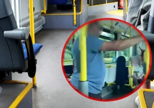Mężczyzna wulgarnie wyzywał 11-latki w autobusie w Bielsku Białej. Prokuratura: przyznał się do winy i wyraził żal