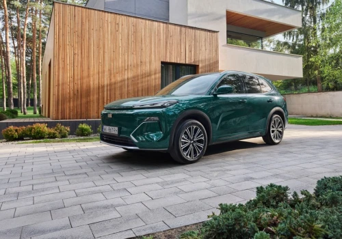 SUV z hybrydą plug-in poniżej 120 tys. zł? Chińczycy znowu zaskakują