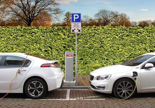 Obniżą VAT na elektryki? Decyzja już niebawem