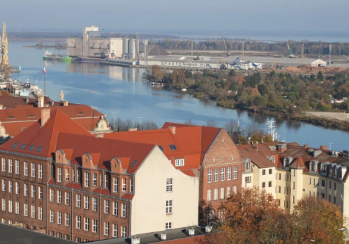 Koniec hotelu Kapitan. Historyczny obiekt w centrum Szczecina wystawiony na sprzedaż