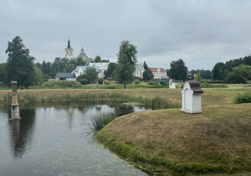 Oblaci zapraszają pielgrzymów. Dokąd można wybrać się nie tylko na letni wypoczynek?