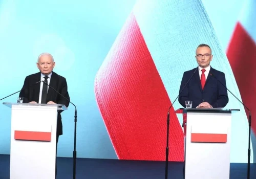 Czy pakt z Wochem pomoże PiS?