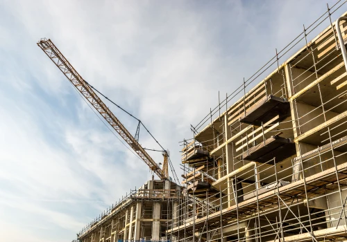 Agentowa sztuczna inteligencja może ograniczyć miliardowe straty w wielkich inwestycjach infrastrukturalnych