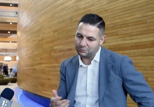 To byłaby polityczna bomba! Jaki przedstawił sensacyjny wyborczy scenariusz. „Zmiótłby koalicję”