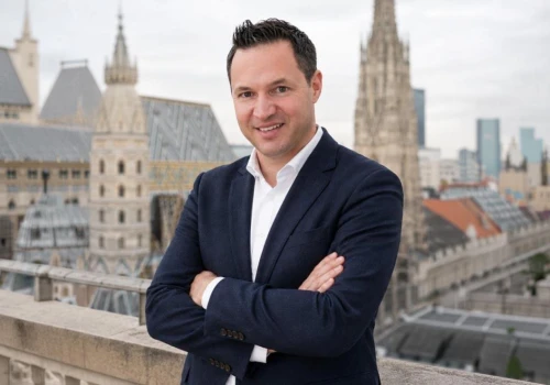 Stellantis zmienia szefa salonów w Austrii. Michael Mertens przejmuje 11 marek