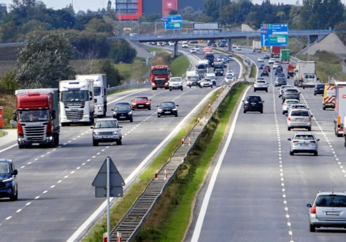 Wakacyjny hit Polaków i źródło mandatów. Uważaj na jazdę z dodatkowymi metrami