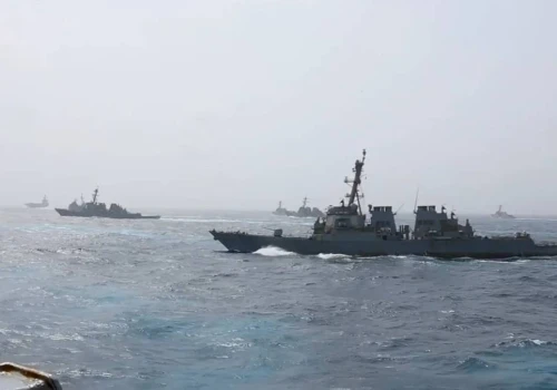 Tankowiec w ogniu. Kolejna fala ataków USA na Iran