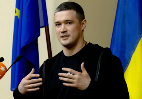 Wstrząs w Kijowie. Zełenski odsuwa kluczowego ministra przez konflikt z armią