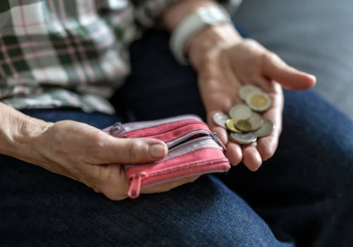 Najniższa emerytura w górę raptem o 63 zł. Zobaczyłem tabele i opadły mi ręce