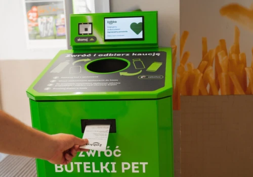 Żabka w tym roku zebrała ponad 100 mln opakowań kaucyjnych