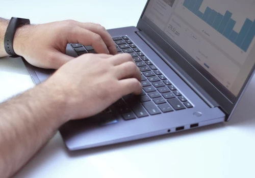 SEO i marketing online w branży nieruchomości. Jak zdominować rynek i przestać oddawać prowizje portalom ogłoszeniowym?