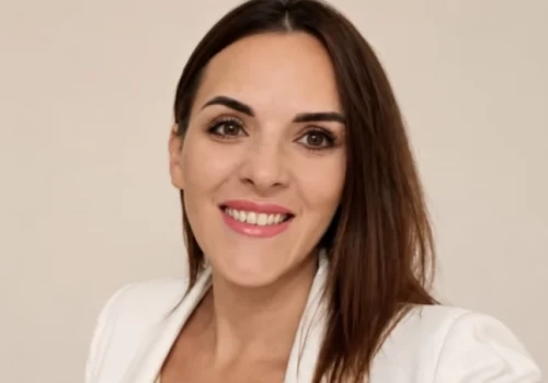 Jedno uderzenie pioruna zmieniło całe jej życie. Ania walczy o powrót do sprawności