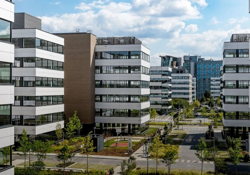 Grupa Enea powiększa biuro w Business Garden Poznań. To największa transakcja biurowa roku