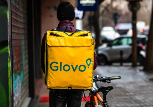Uber przejmie właściciela Glovo? Mówi się o ogromnych kwotach