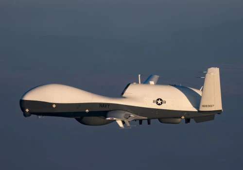 NATO rozszerza zdolności rozpoznania. Dron MQ‑4C Triton w Airbusie