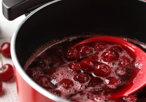 Idealnie rubinowy kompot z czereśni. Poznaj sekret, który znała babcia