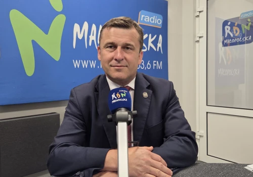 Pytania o przyszłość autobusów Kolei Małopolskich. Zmiany w prawie mogą ograniczyć kursowanie do Tarnowa