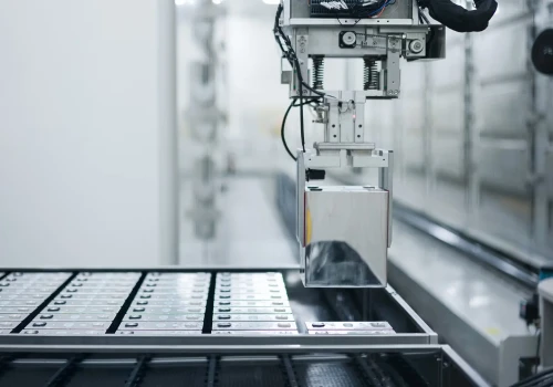 AESC uruchamia produkcję ogniw 46120 dla Neue Klasse BMW. Na początek do iX5