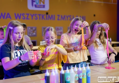 Świat pełen kreatywnej zabawy w Funzeum czeka tuż za miedzą. W wakacje odkryj to miejsce!