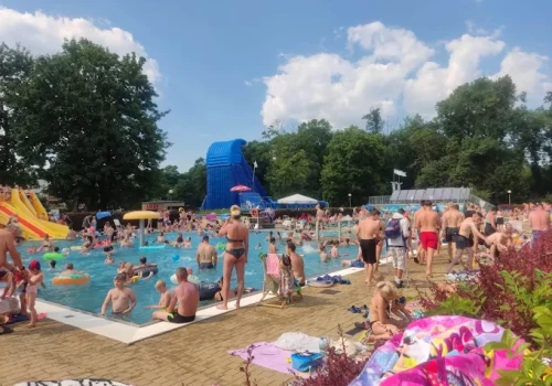 Basen Wandzianka ponownie otwarty