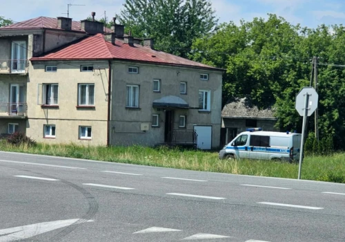 Szok na Podkarpaciu! Na prywatnej posesji znaleziono ludzki szkielet. Czy to zaginiony przed laty sąsiad?