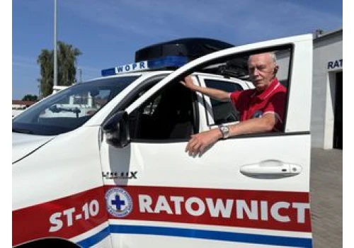 Toruń. Tak ratownicy WOPR-u patrolują na rekordowo niskiej Wiśle