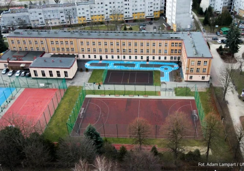 Szkolne szatnie w Rzeszowie doczekają się remontu. Dwie placówki skorzystają z dofinansowania