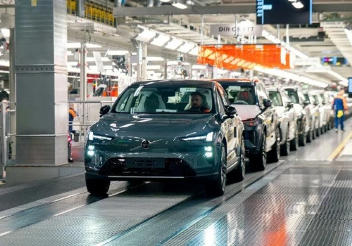 Volvo rozważa montaż aut innych marek. Belgijska fabryka dostanie wsparcie warte 119 mln euro