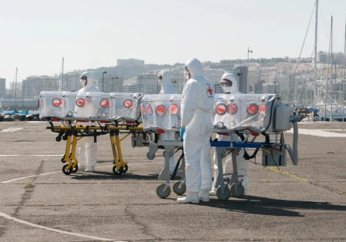 Epidemia wirusa ebola w DRK rozwija się najszybciej w historii. Ważne wytyczne w Europie
