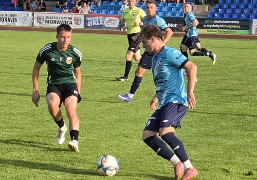 Remis w sparingu świętokrzyskich trzecioligowców
