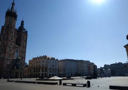 Będzie gorąco. Jest ostrzeżenie przed upałami i zakaz dla dorożek