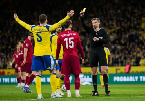 Zaszedł Polakom za skórę, poprowadzi finał mundialu. Co z Szymonem Marciniakiem?