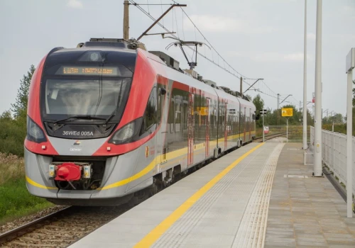 Świętokrzyskie nie ograniczy oferty na trasie do Łodzi