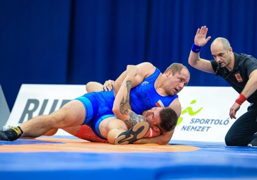 Turniej rankingowy UWW w Budapeszcie. Dwa medale reprezentantów Polski w zapasach