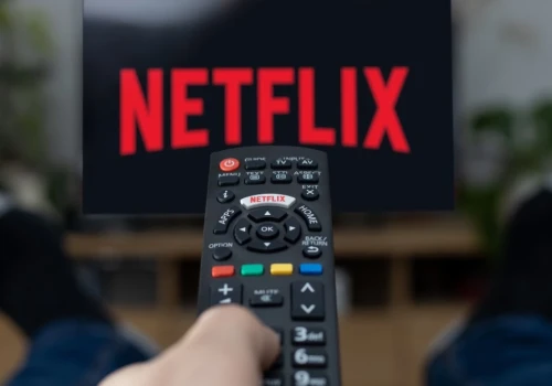 Czarne chmury nad Netfliksem. Inwestorzy odwracają się od giganta streamingu